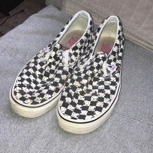 Peanuts Vans collab